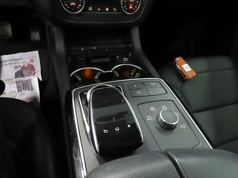 Mercedes-Benz GLE 350 D 4Matic - САМО 30% АВАНС, снимка 12 - Автомобили и джипове - 55483961
