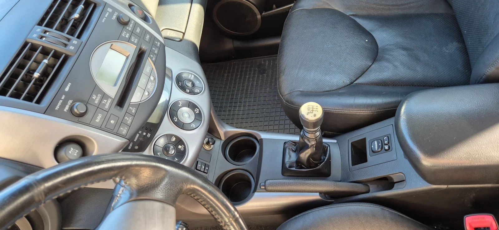 Toyota Rav4  - изображение 6