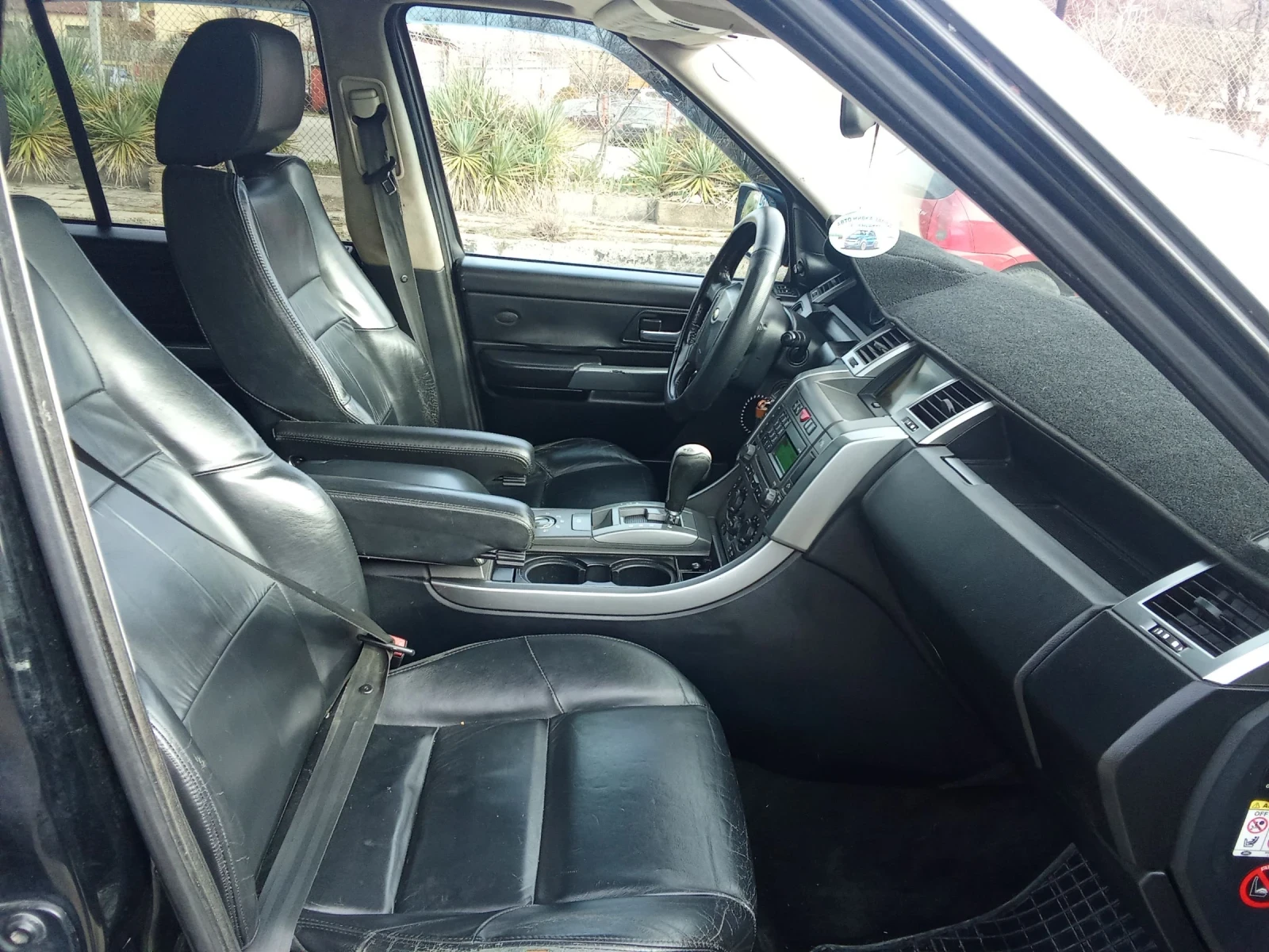 Land Rover Range Rover Sport 2.7 лизинг, снимка 12 - Автомобили и джипове - 54142281