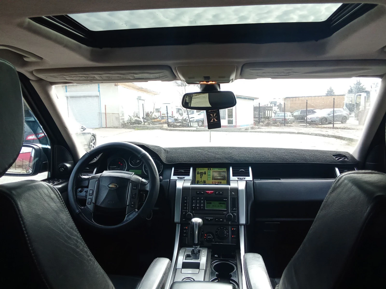 Land Rover Range Rover Sport 2.7 лизинг, снимка 11 - Автомобили и джипове - 54142281