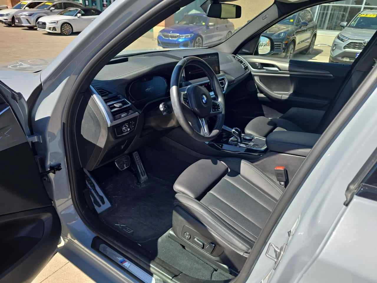 BMW X3  M40i xDrive / 360 / DIS / H&K / КЛИП НА МОТОРА  , снимка 5 - Автомобили и джипове - 54640834