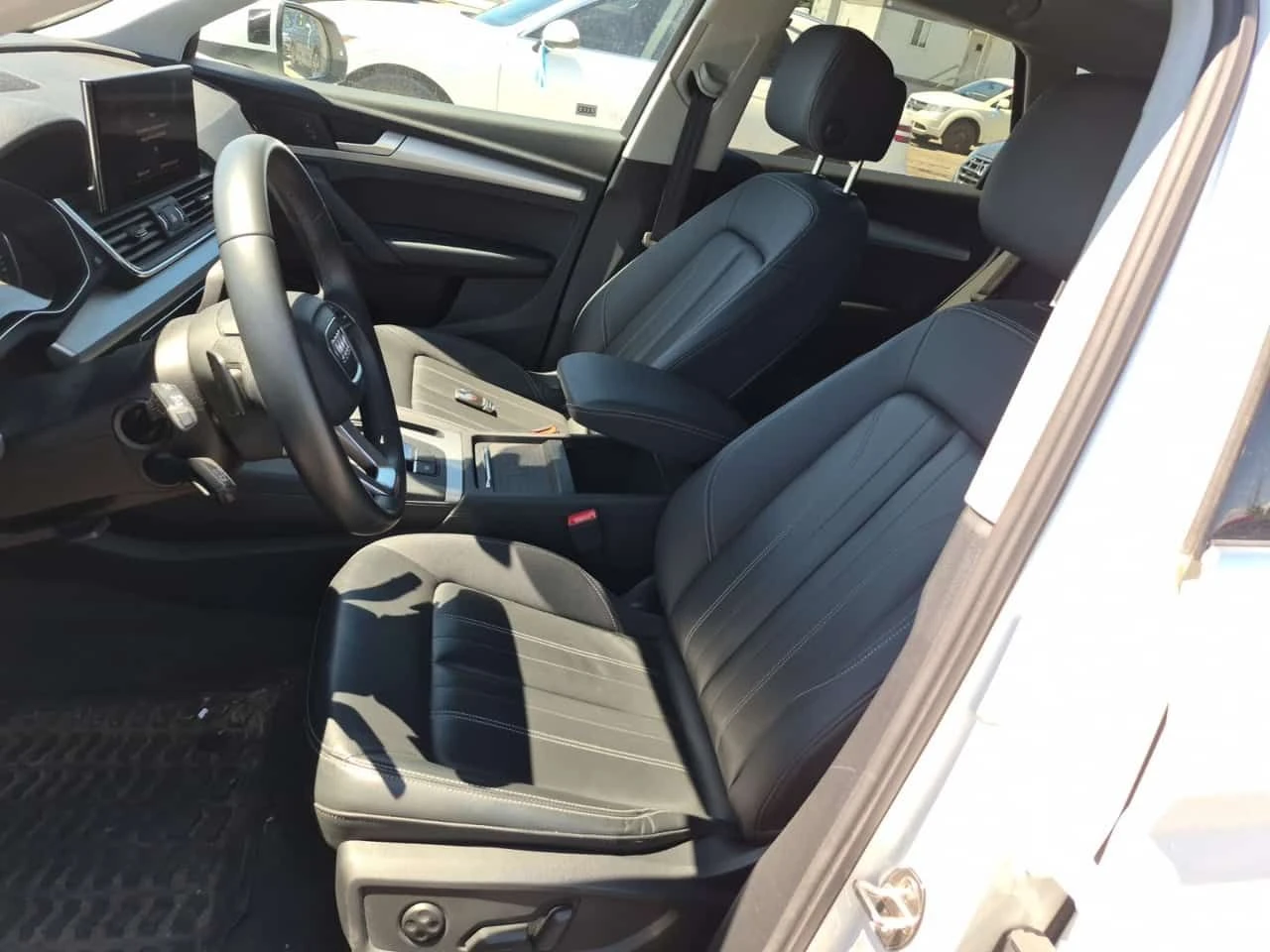 Audi Q5 KOMFORT | CARFAX | БЕЗ ПЪРВОНАЧАЛНА ВНОСКА, снимка 9 - Автомобили и джипове - 55094209
