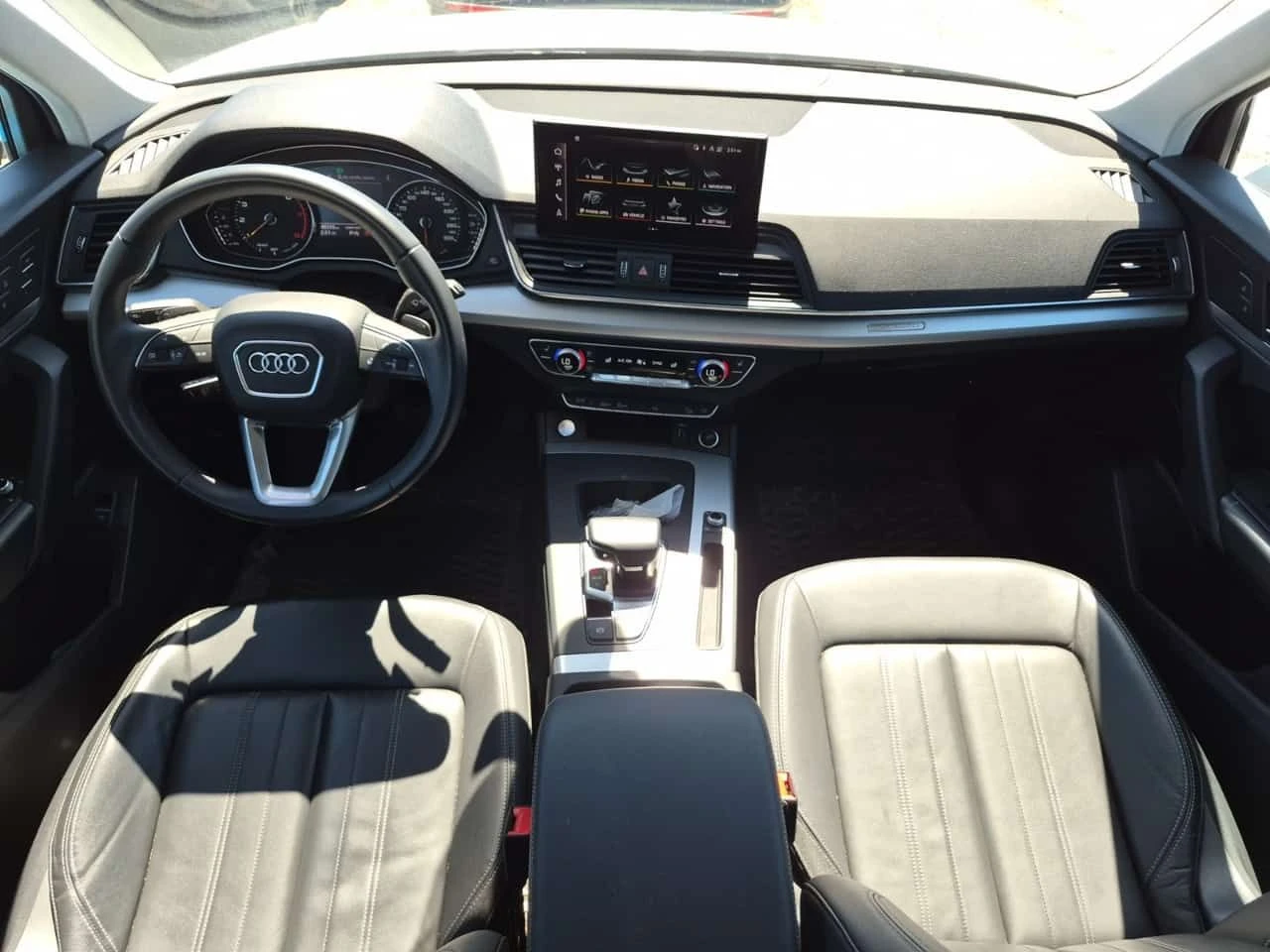 Audi Q5 KOMFORT | CARFAX | БЕЗ ПЪРВОНАЧАЛНА ВНОСКА, снимка 10 - Автомобили и джипове - 55094209
