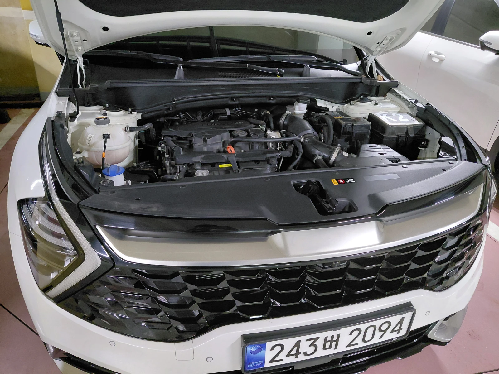 Kia Sportage 1.6 Turbo 2WD Signature autogeorge.com, снимка 6 - Автомобили и джипове - 55707738