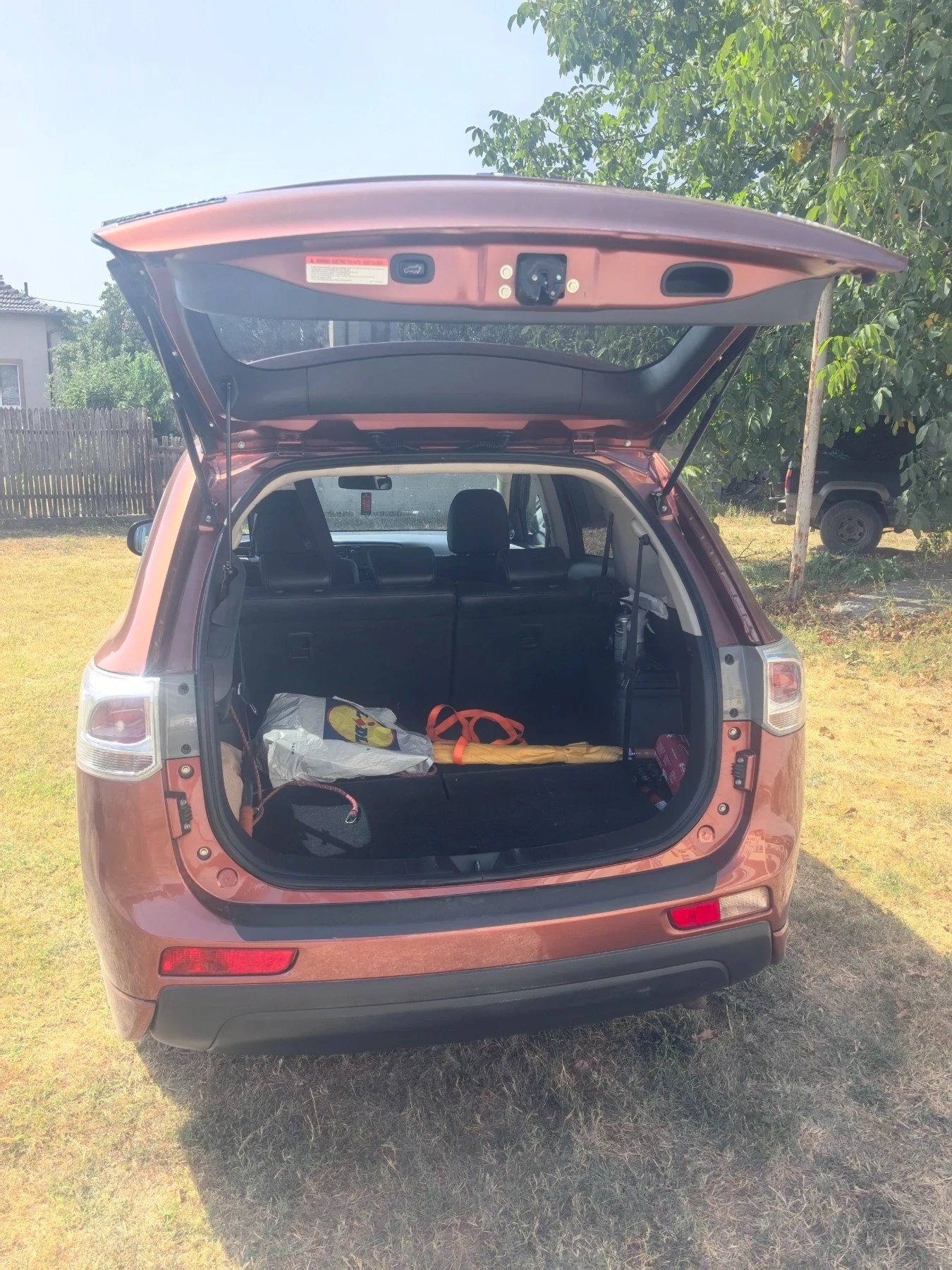 Mitsubishi Outlander, снимка 10 - Автомобили и джипове - 55858975