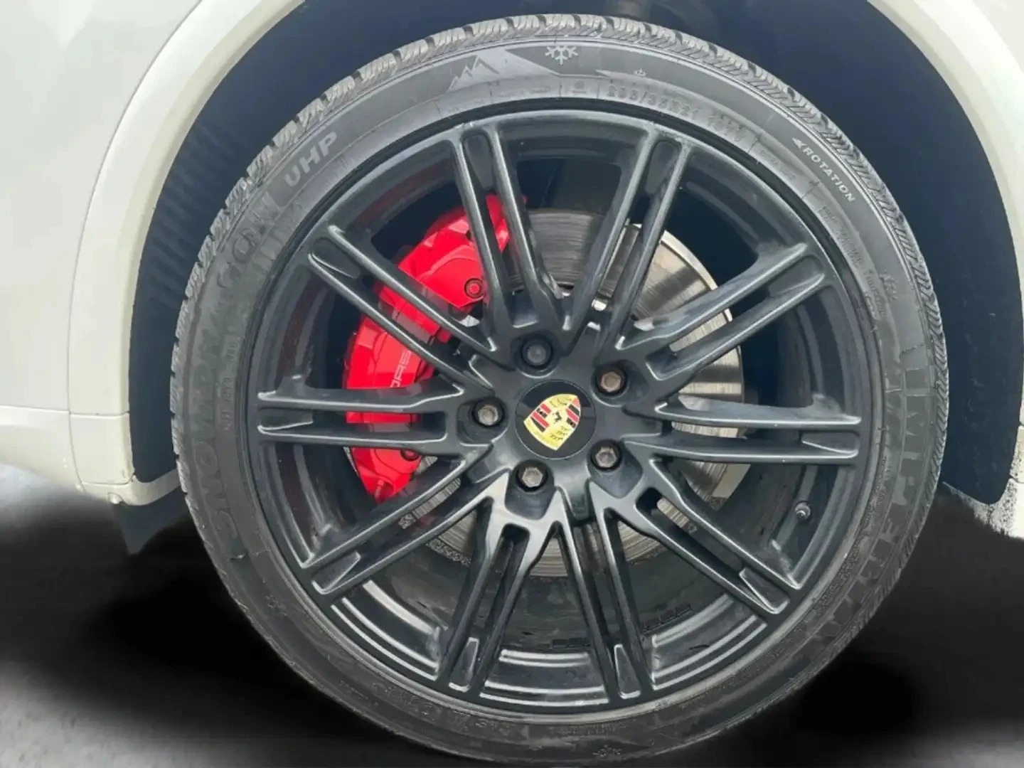 Porsche Cayenne GTS Цена до България & АвтоКредит, снимка 8 - Автомобили и джипове - 56145864