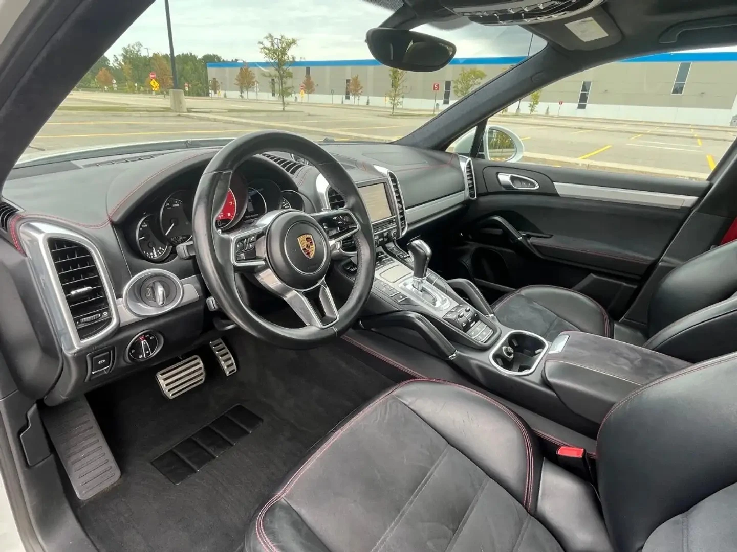 Porsche Cayenne GTS Цена до България & АвтоКредит, снимка 13 - Автомобили и джипове - 56145864
