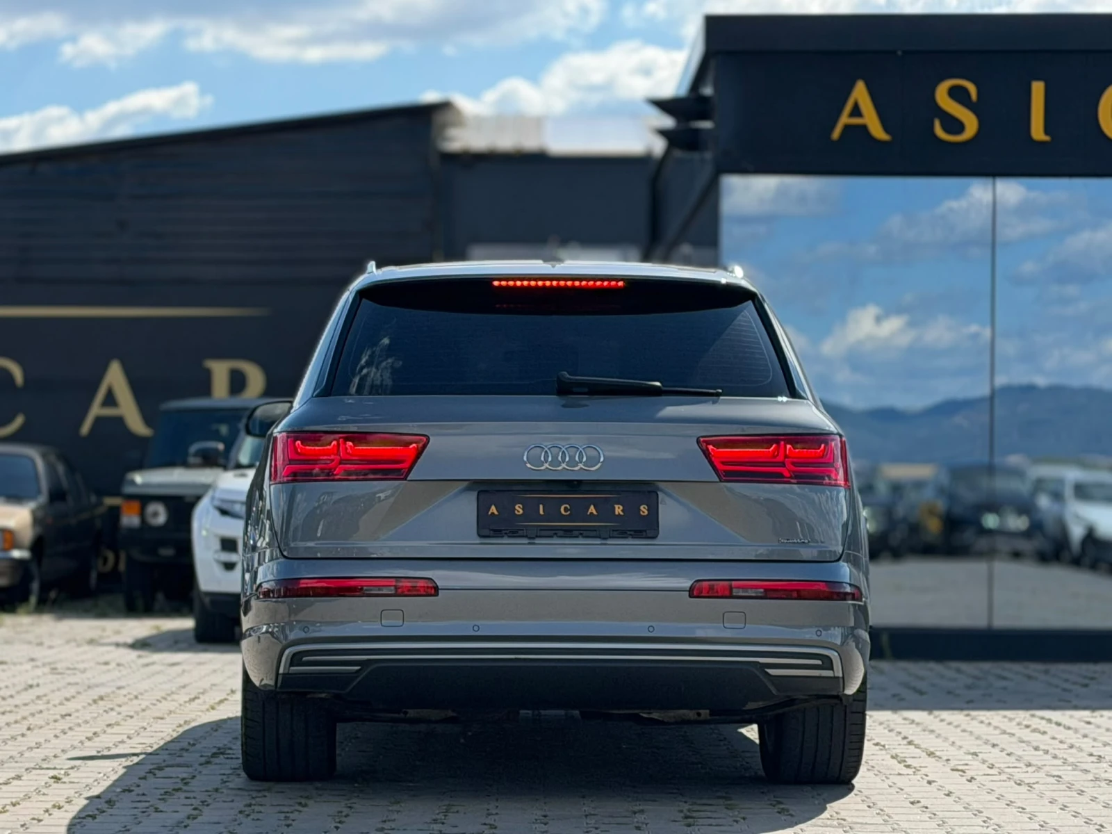 Audi Q7 / E-TRON / 374 HP / PREMIUM EDITION / BOSE / , снимка 4 - Автомобили и джипове - 56258948
