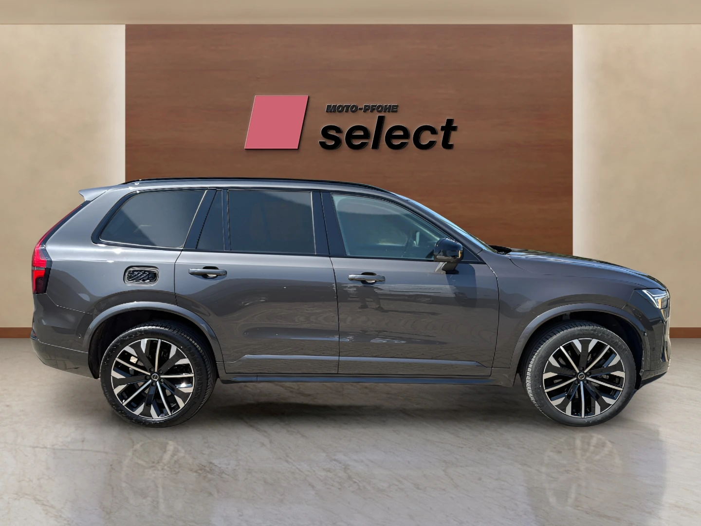 Volvo Xc90 2.0 Phev T8, снимка 5 - Автомобили и джипове - 56343246