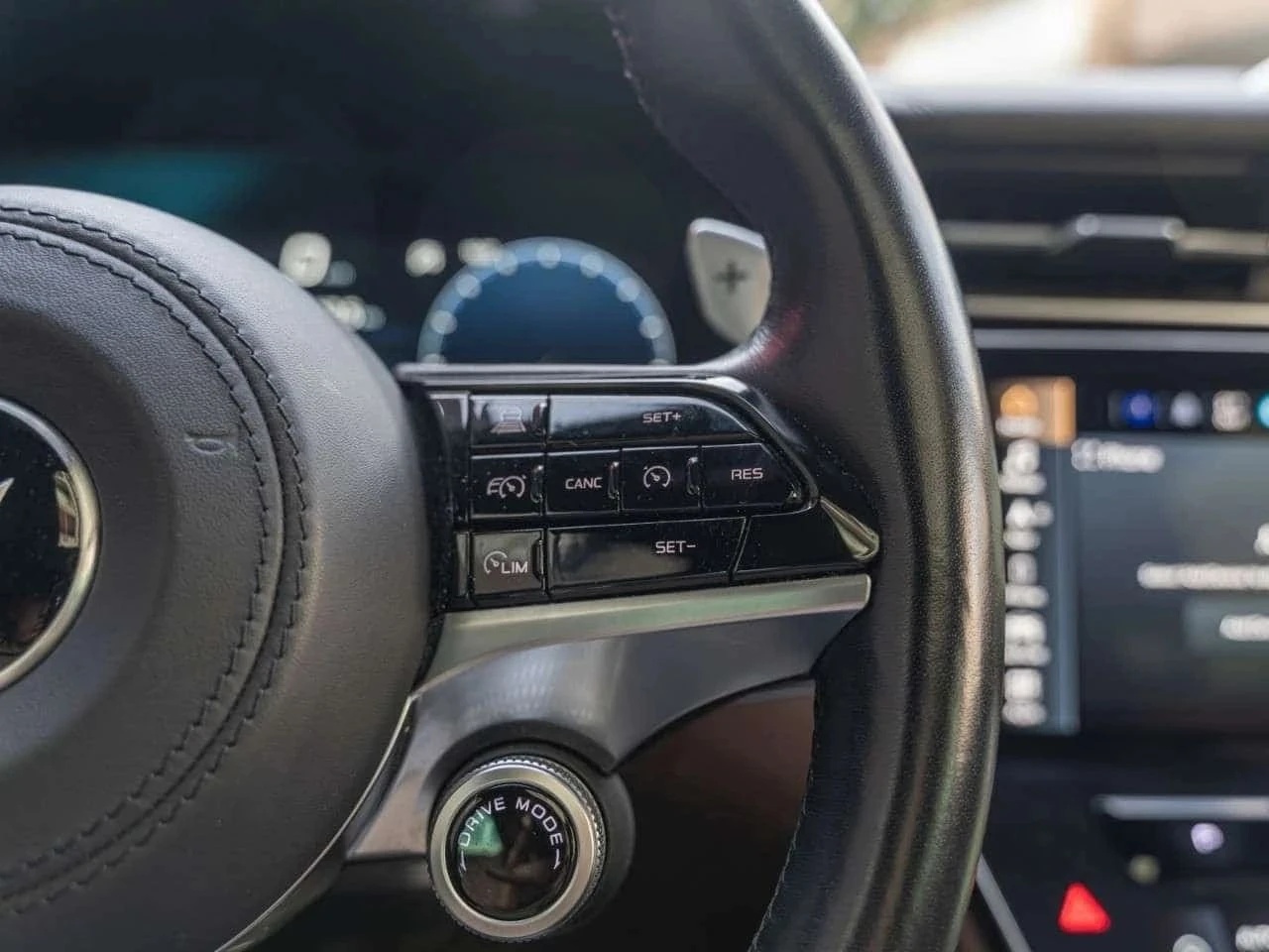 Maserati Grecale, снимка 13 - Автомобили и джипове - 56716736
