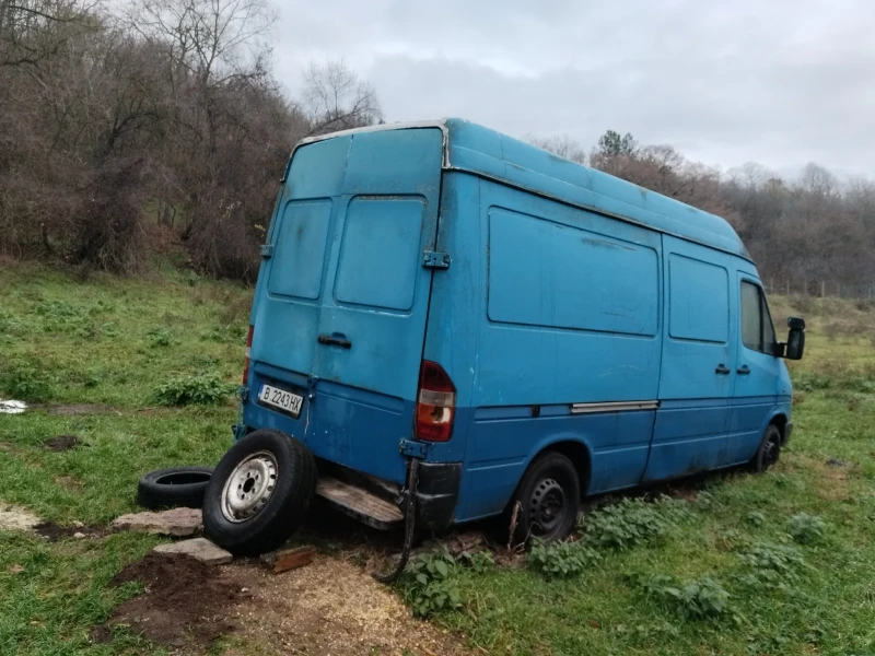 Mercedes-Benz Sprinter 208 2800, снимка 4 - Бусове и автобуси - 48276491