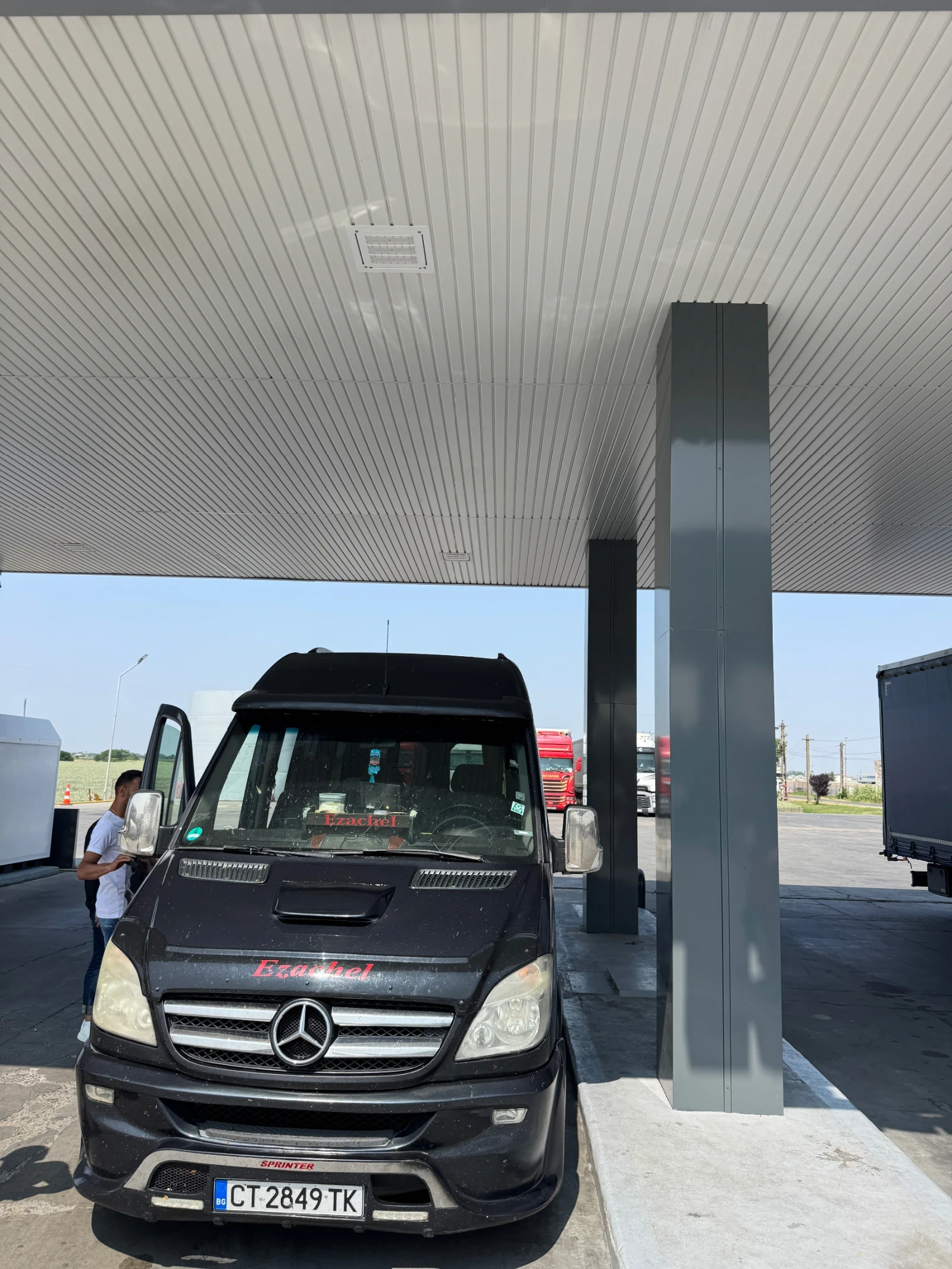 Mercedes-Benz 316  - изображение 8