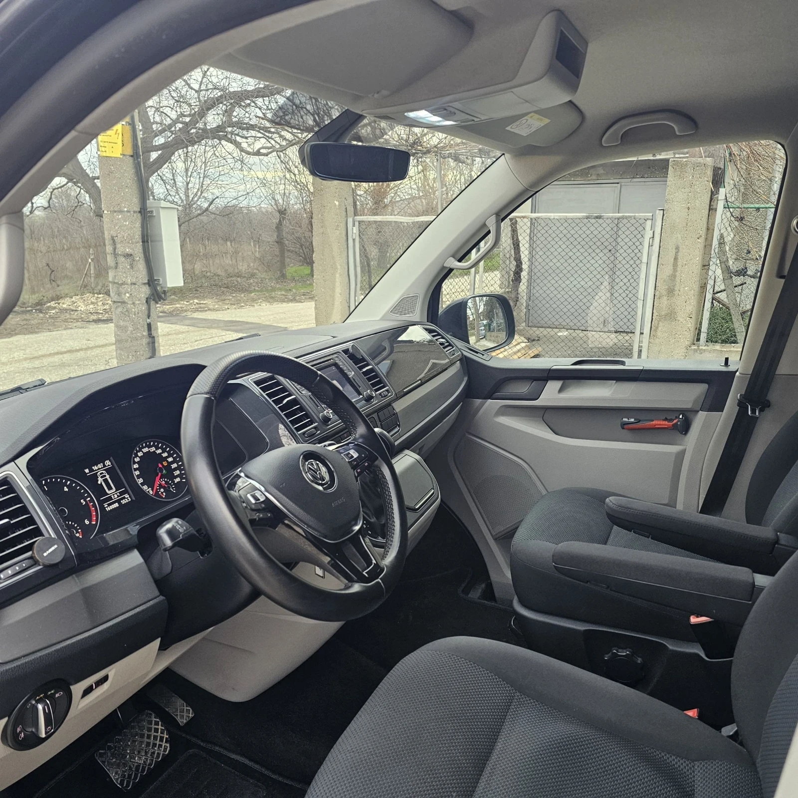 VW Transporter  - изображение 10