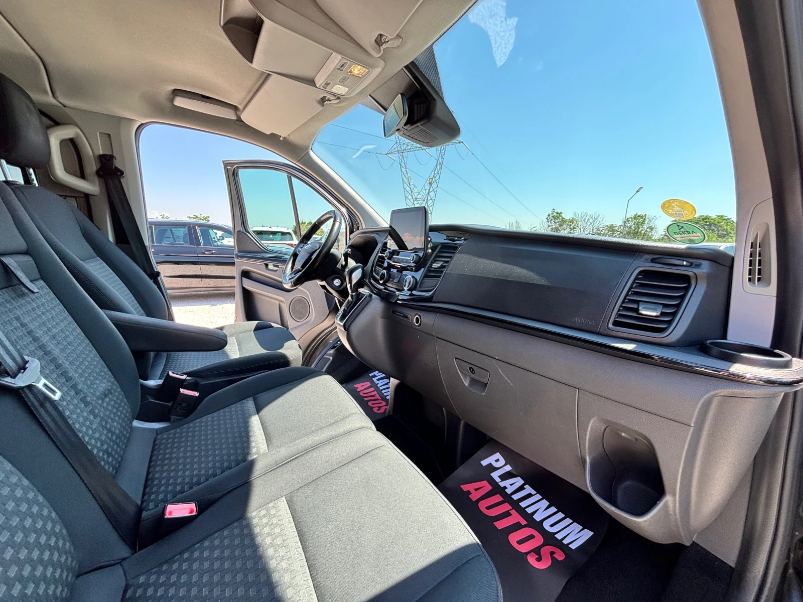 Ford Tourneo CUSTOM/2.0/АВТОМАТИК/ПОДГРЕВ/КАМЕРА/ЕВРО 6, снимка 5 - Бусове и автобуси - 54869969