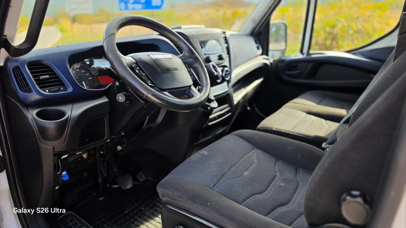Iveco Daily, снимка 11 - Бусове и автобуси - 56441604