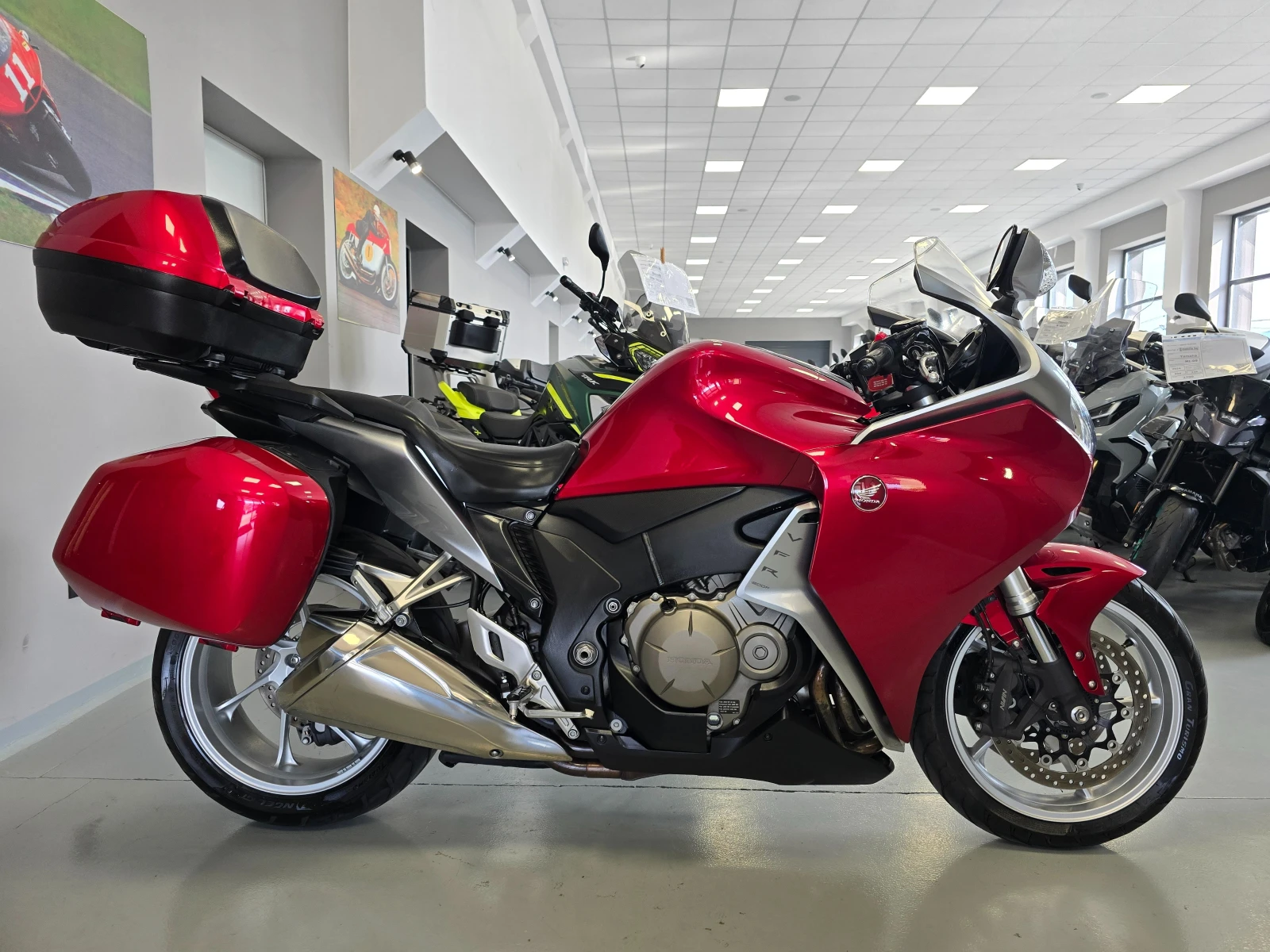 Honda Vfr 1200ie, Уникат, 15000км.!, снимка 3 - Мотоциклети и мототехника - 56176994