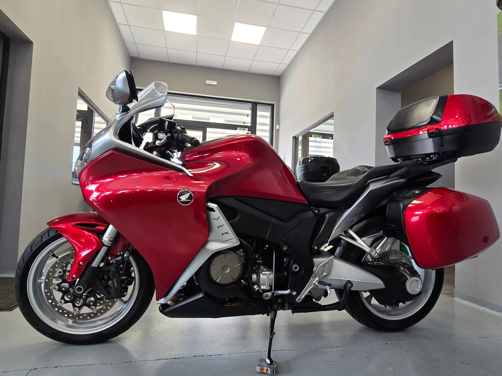 Honda Vfr 1200ie, Уникат, 15000км.!, снимка 6 - Мотоциклети и мототехника - 56176994
