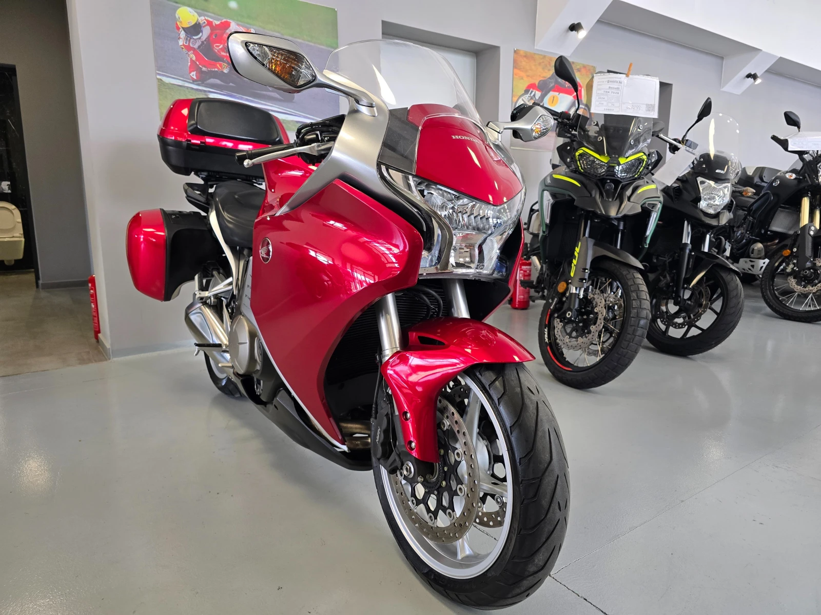 Honda Vfr 1200ie, Уникат, 15000км.!, снимка 10 - Мотоциклети и мототехника - 56176994