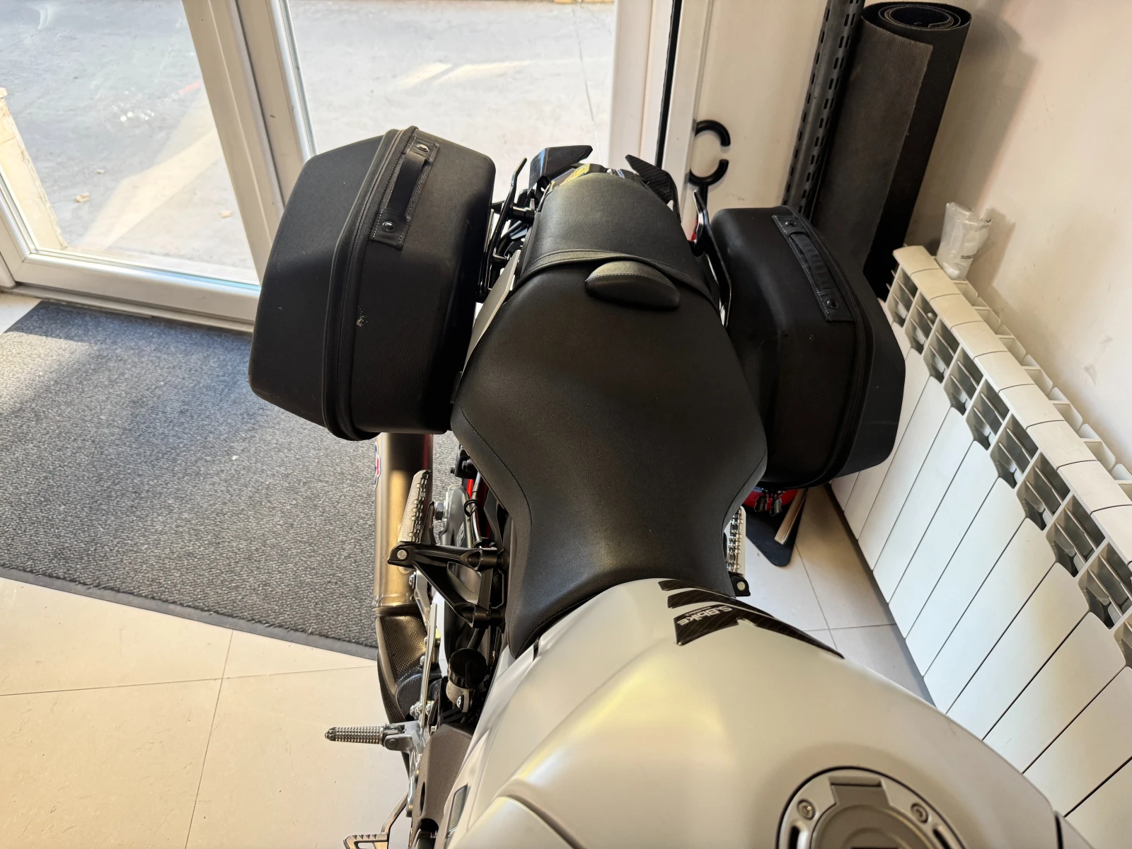 Yamaha Mt-10 2020 Termignioni, снимка 15 - Мотоциклети и мототехника - 56592272