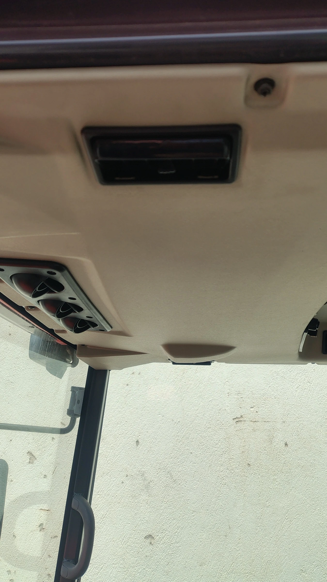 Трактор Kubota, снимка 10 - Селскостопанска техника - 54261640