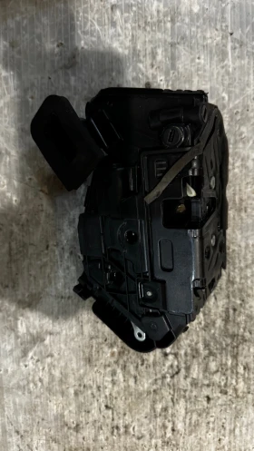 Брава за врата на VW Polo  2018 - A6E-5TA839016E / RH45380180, снимка 2 - Части - 53144220