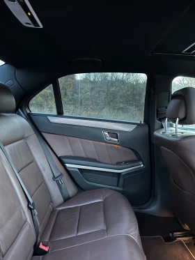 Mercedes-Benz E 250, снимка 11