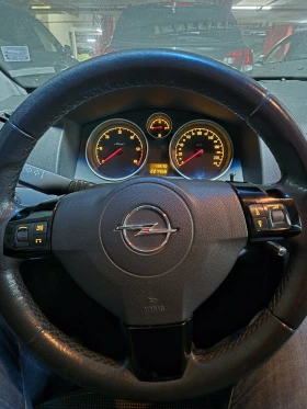 Opel Astra 1.9 CDTI, снимка 9