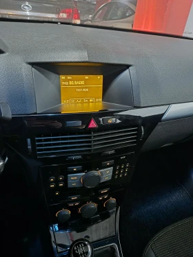 Opel Astra 1.9 CDTI, снимка 8