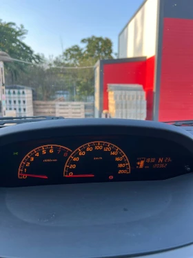 Toyota Yaris 1.33VVT-I АВТОМАТИК, снимка 8