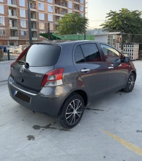 Toyota Yaris 1.33VVT-I АВТОМАТИК, снимка 2
