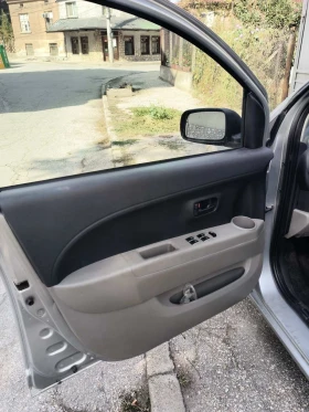 Daihatsu Sirion, снимка 10