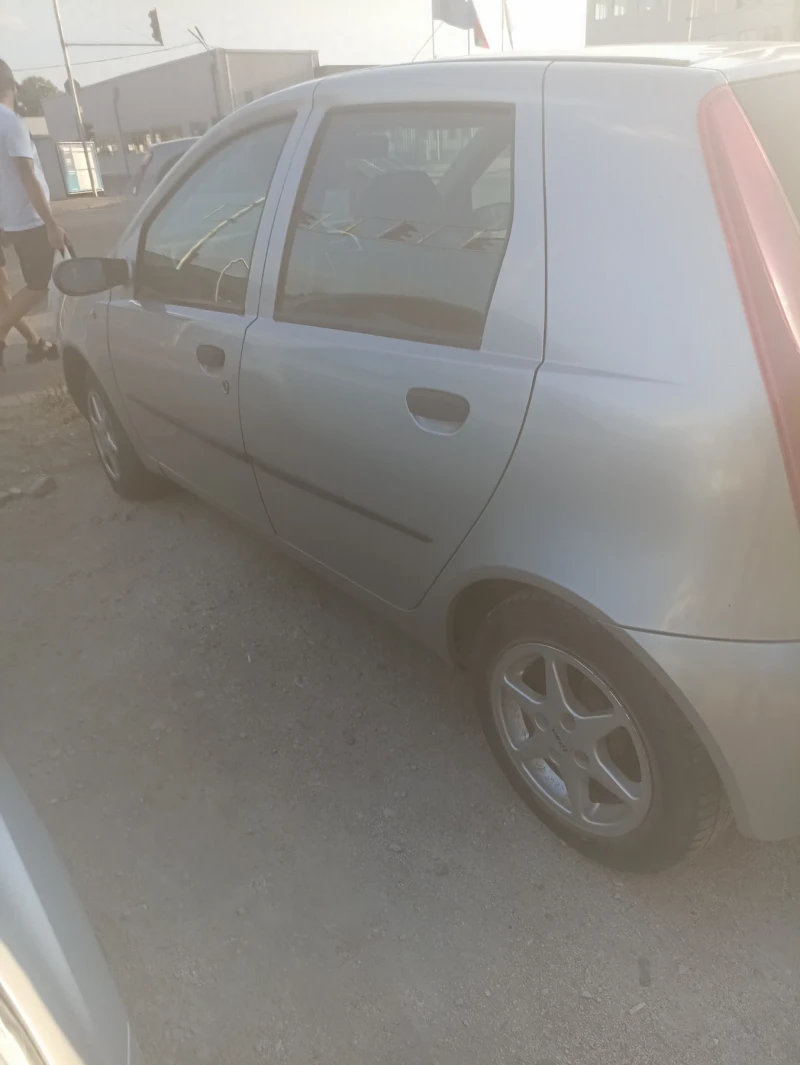 Fiat Punto, снимка 2 - Автомобили и джипове - 47172733