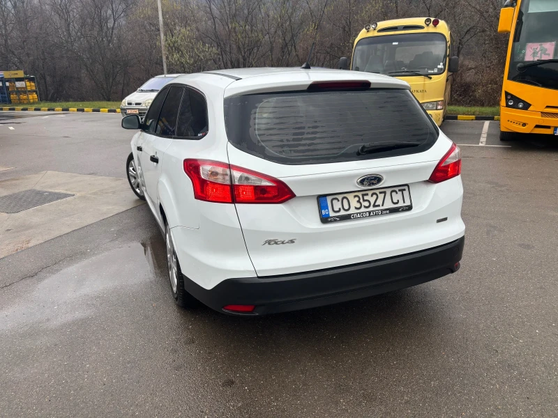 Ford Focus 1.6* TDCI* Navy* Klima, снимка 10 - Автомобили и джипове - 48353476