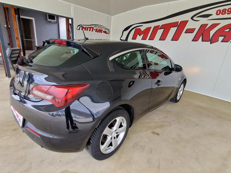 Opel Astra GTC 1.7 110kc COSMO, снимка 6 - Автомобили и джипове - 49868623