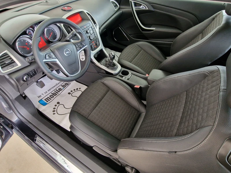Opel Astra GTC 1.7 110kc COSMO, снимка 10 - Автомобили и джипове - 49868623