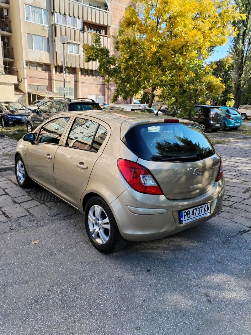 Opel Corsa, снимка 4 - Автомобили и джипове - 52268827