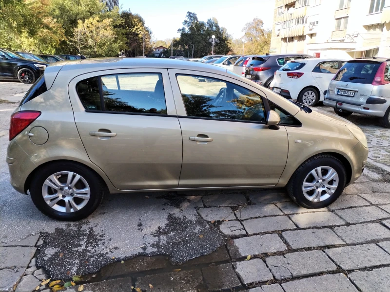 Opel Corsa, снимка 7 - Автомобили и джипове - 52268827
