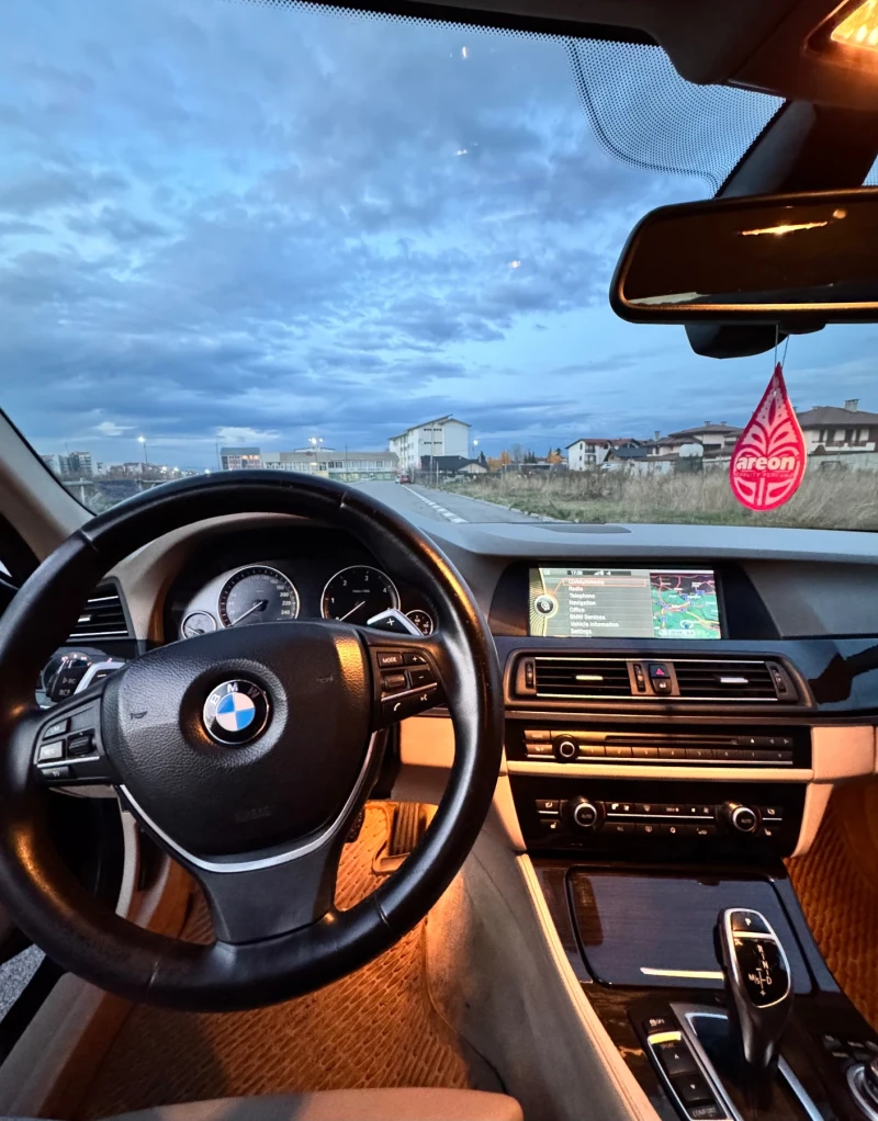 BMW 530 xDrive 4x4, снимка 7 - Автомобили и джипове - 52356883