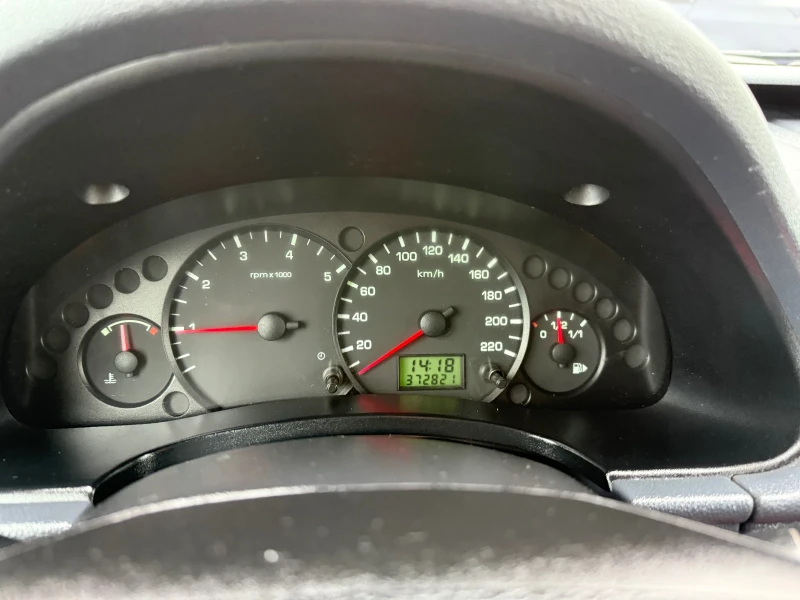 Ford Connect 1.8TDI ЛИЗИНГ, снимка 12 - Автомобили и джипове - 52737064