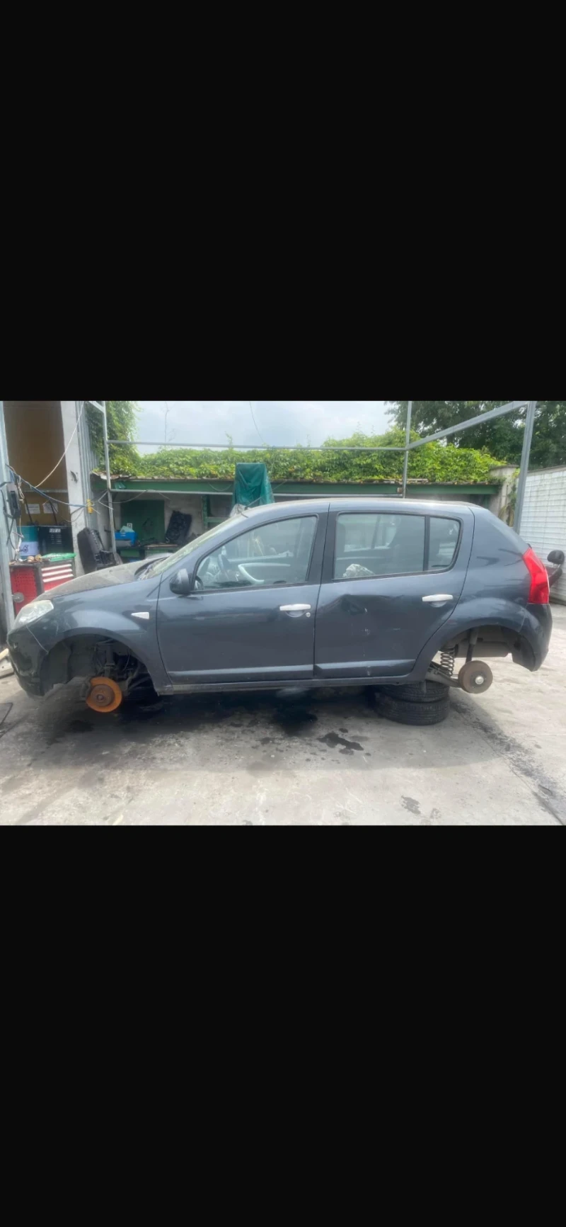 Dacia Sandero 1.4MPI, снимка 2 - Автомобили и джипове - 53032005