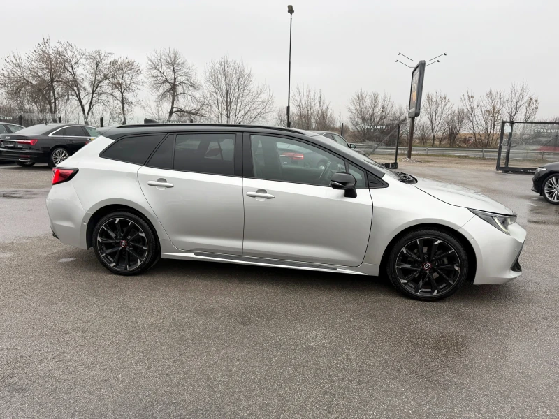 Toyota Corolla 2.0Hybrid GR-S-KAMERA-LED-XENON-DISTRONIK-ПОДГРЯВА, снимка 2 - Автомобили и джипове - 53145406