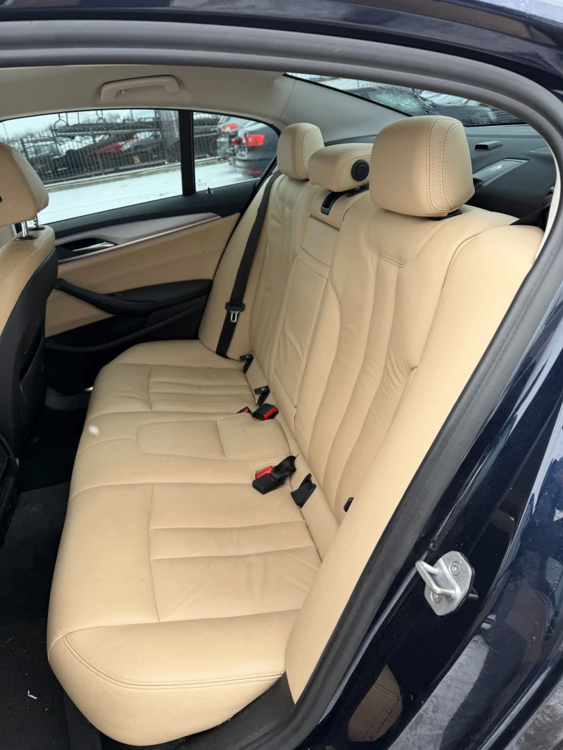 BMW 520 D AVTOMAT/NAVI EURO 6, снимка 10 - Автомобили и джипове - 53179436