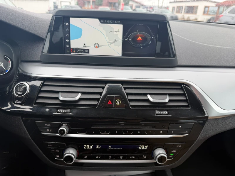 BMW 520 D AVTOMAT/NAVI EURO 6, снимка 15 - Автомобили и джипове - 53179436