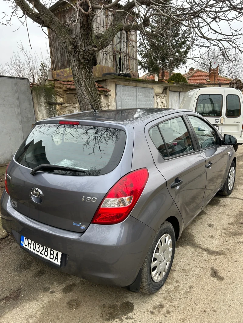 Hyundai I20, снимка 2 - Автомобили и джипове - 53213050