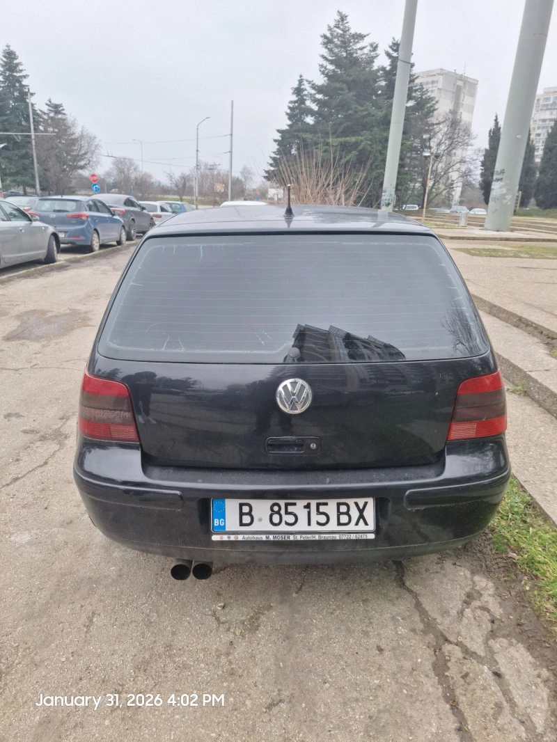 VW Golf 4 1.8i, снимка 3 - Автомобили и джипове - 53296004