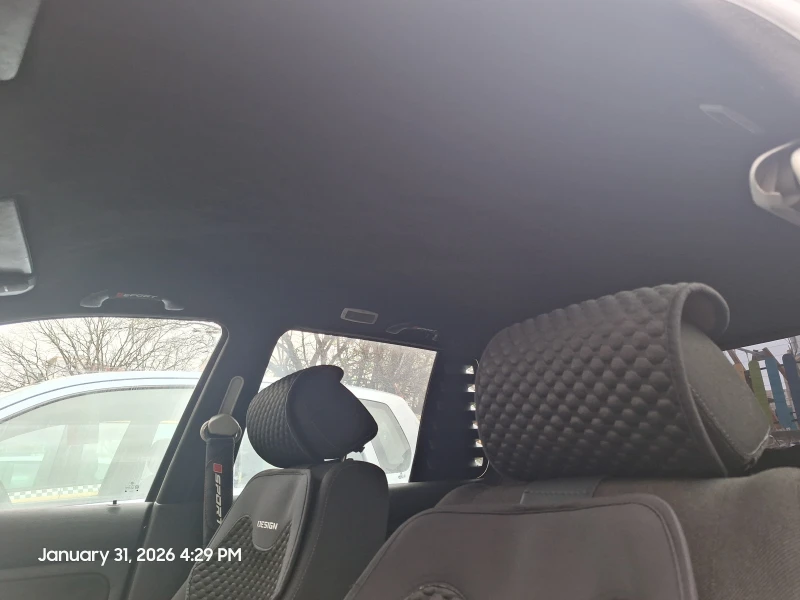 VW Golf 4 1.8i, снимка 8 - Автомобили и джипове - 53296004