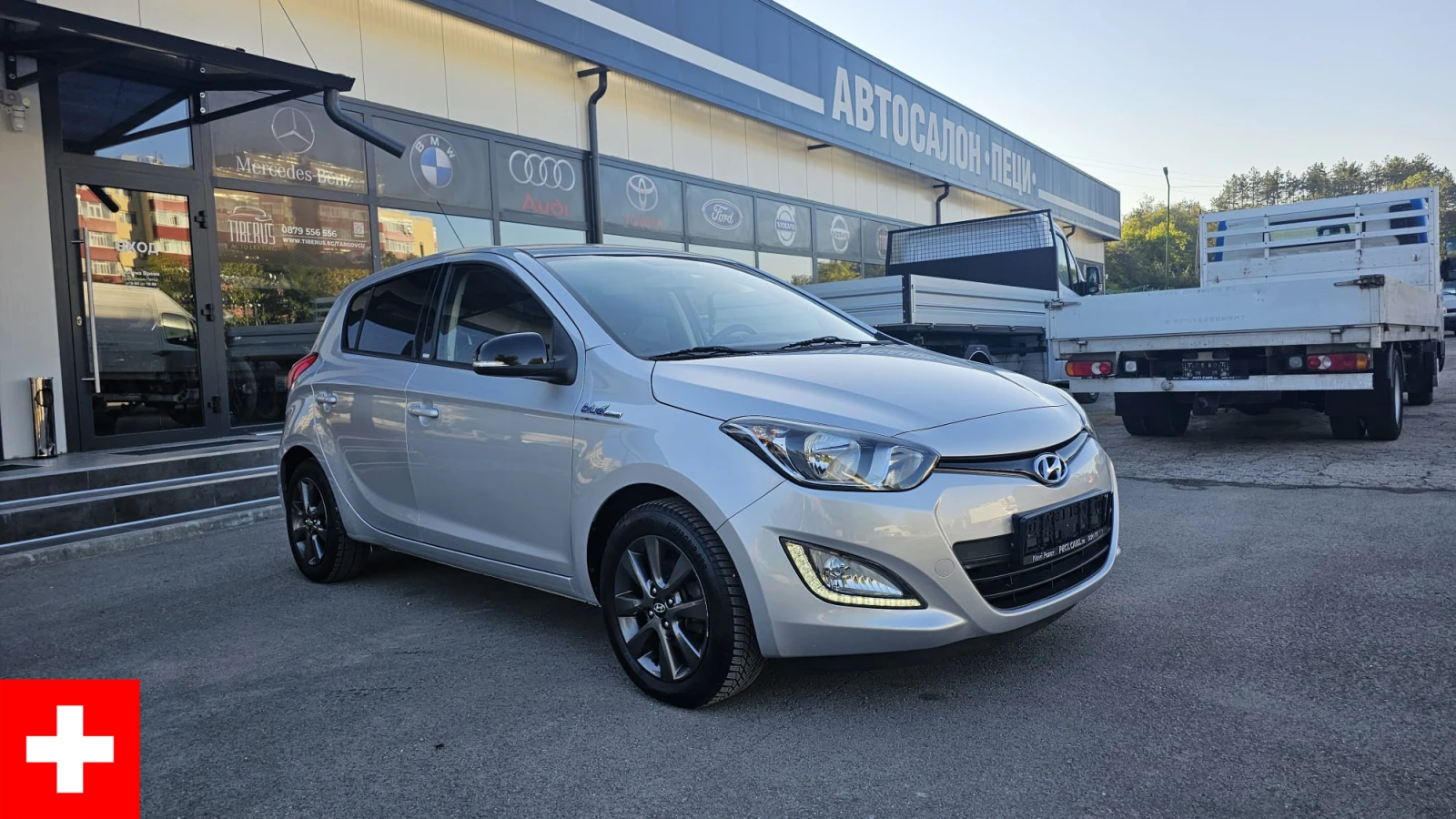 Hyundai I20 1.3i Bluedrive 5SP CH-ТОП СЪСТ-СЕРВИЗНА ИСТ-ЛИЗИНГ, снимка 1
