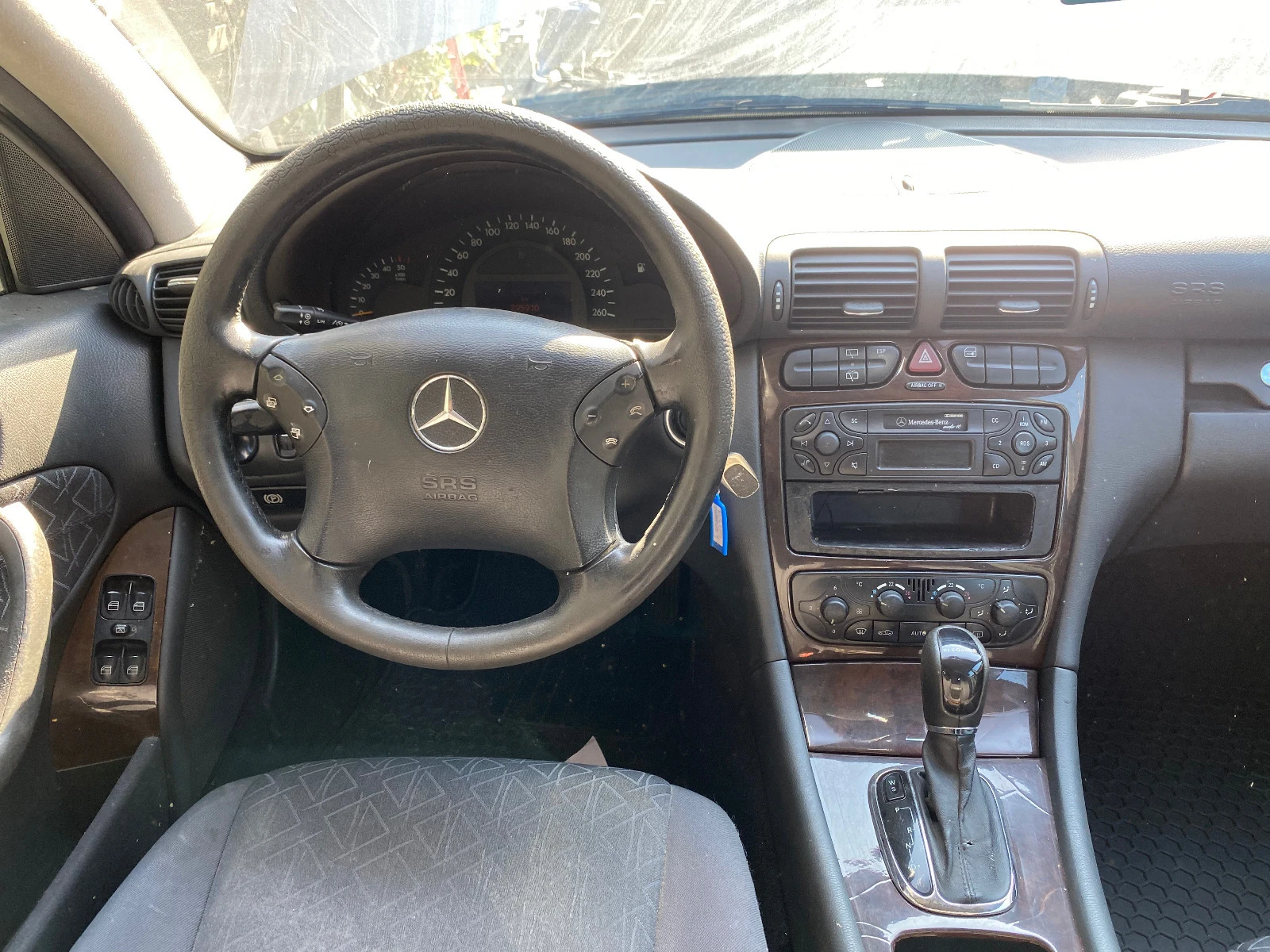 Mercedes-Benz C 220 2.2 cdi 143 к.с. Автоматик  | Mobile.bg — изображение 12