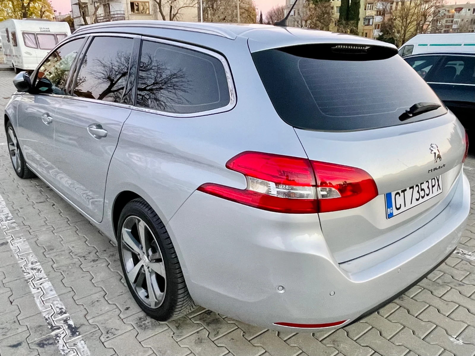 Peugeot 308 2.0HDI AUTO - изображение 5