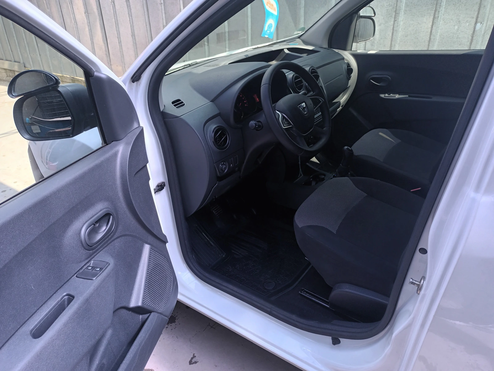 Dacia Dokker 1.6/102 к.с Nissan Motors - изображение 9